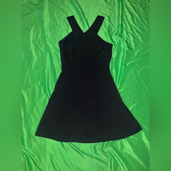 Gianni Bini Black Halter A-Line Mini Dress size 4 - Picture 1 of 9